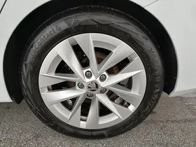 Skoda Octavia Combi 1.5 TSI ACT e-TEC Style | Thumbnail 5 von 31
