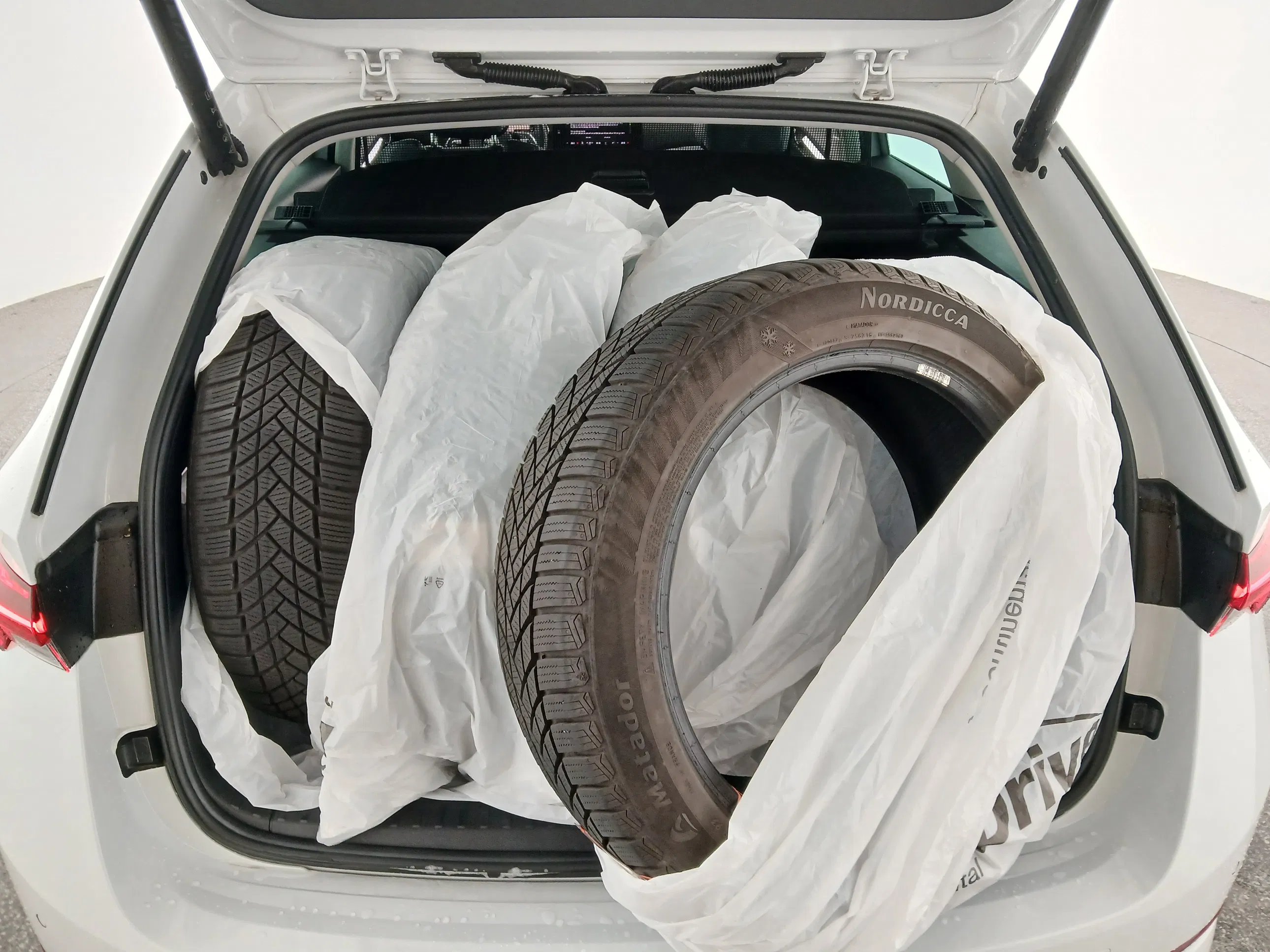 Skoda Octavia Combi 1.5 TSI ACT e-TEC Style | Bild 10 von 31