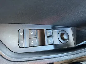 Skoda Superb Combi 2.0 TDI Style | Thumbnail 9 von 24