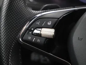 Skoda Superb Combi 2.0 TDI Sportline | Thumbnail 11 von 22