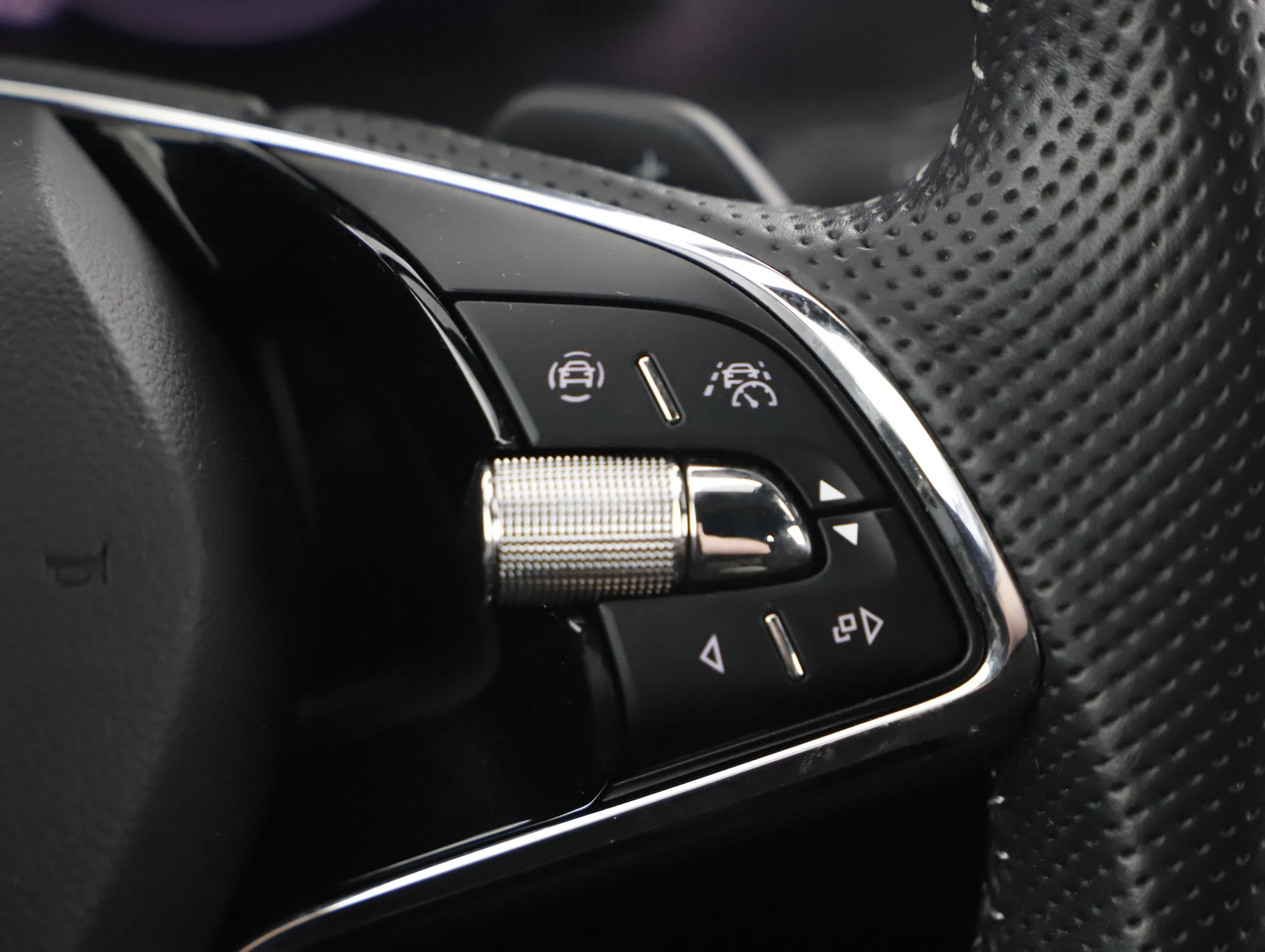 Skoda Superb Combi 2.0 TDI Sportline | Bild 12 von 22