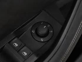 Skoda Superb Combi 2.0 TDI Sportline | Thumbnail 15 von 22