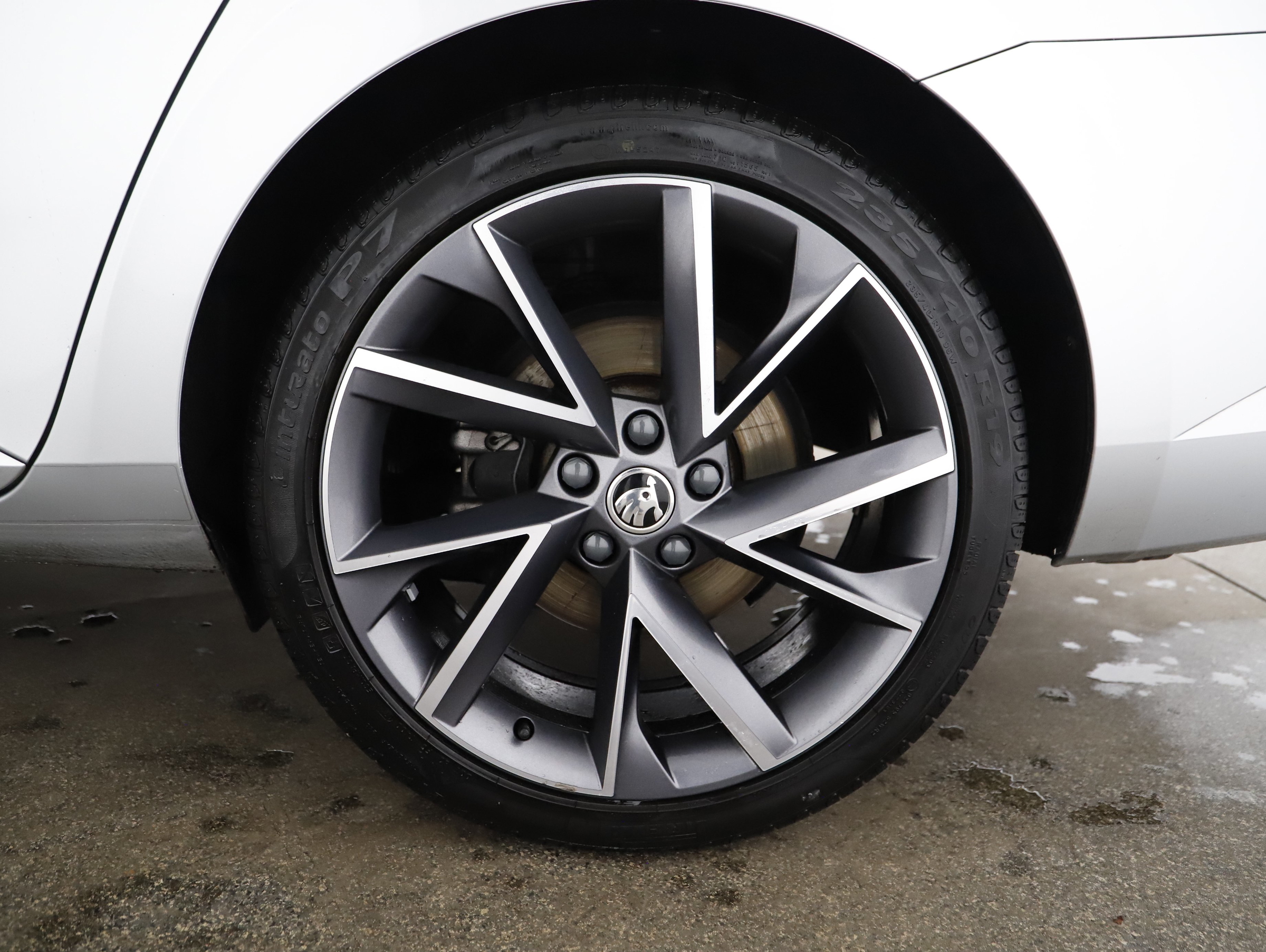 Skoda Superb Combi 2.0 TDI  Sportline | Bild 21 von 22