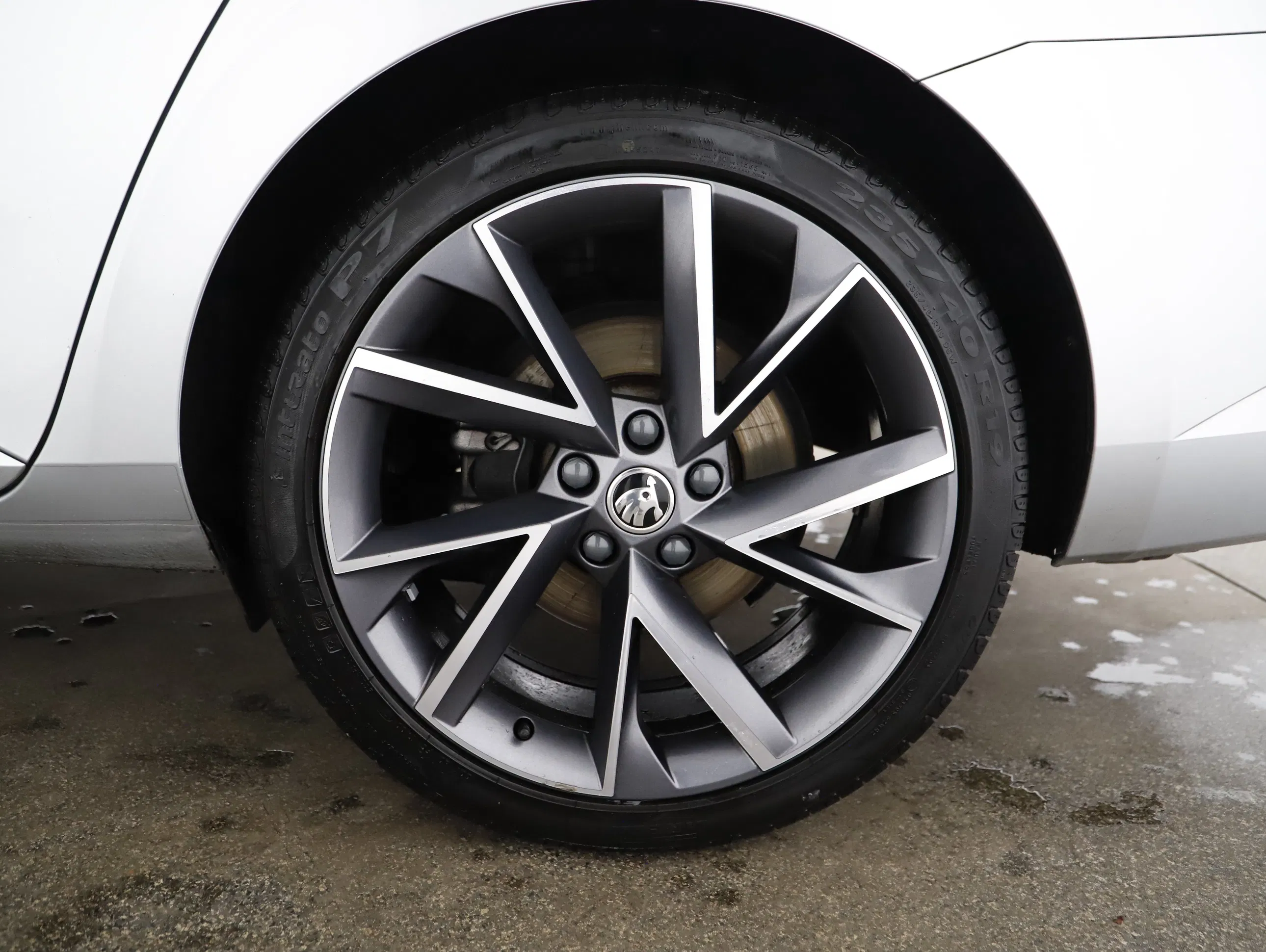 Skoda Superb Combi 2.0 TDI Sportline | Bild 21 von 22