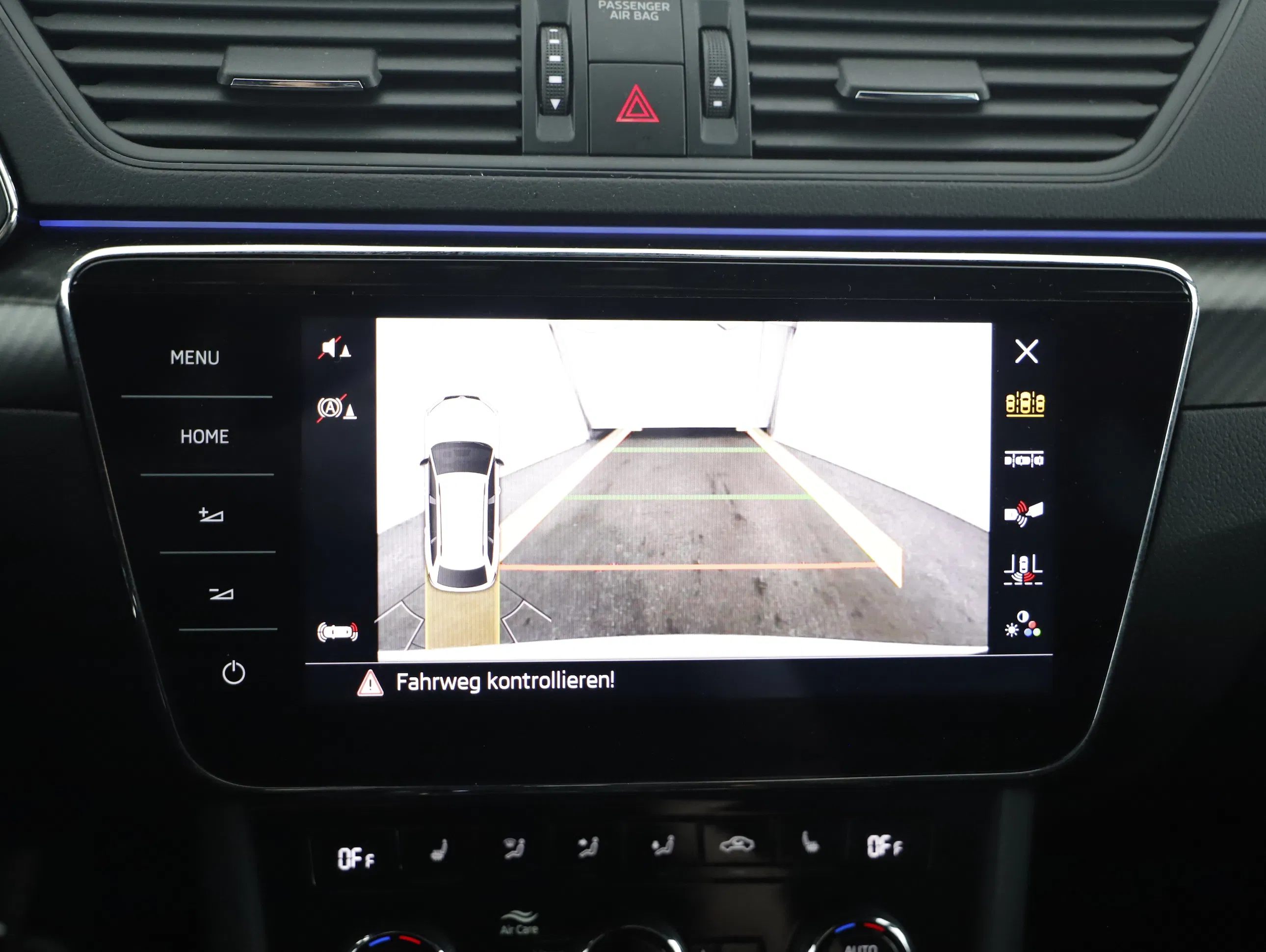 Skoda Superb Combi 2.0 TDI Sportline | Bild 9 von 22