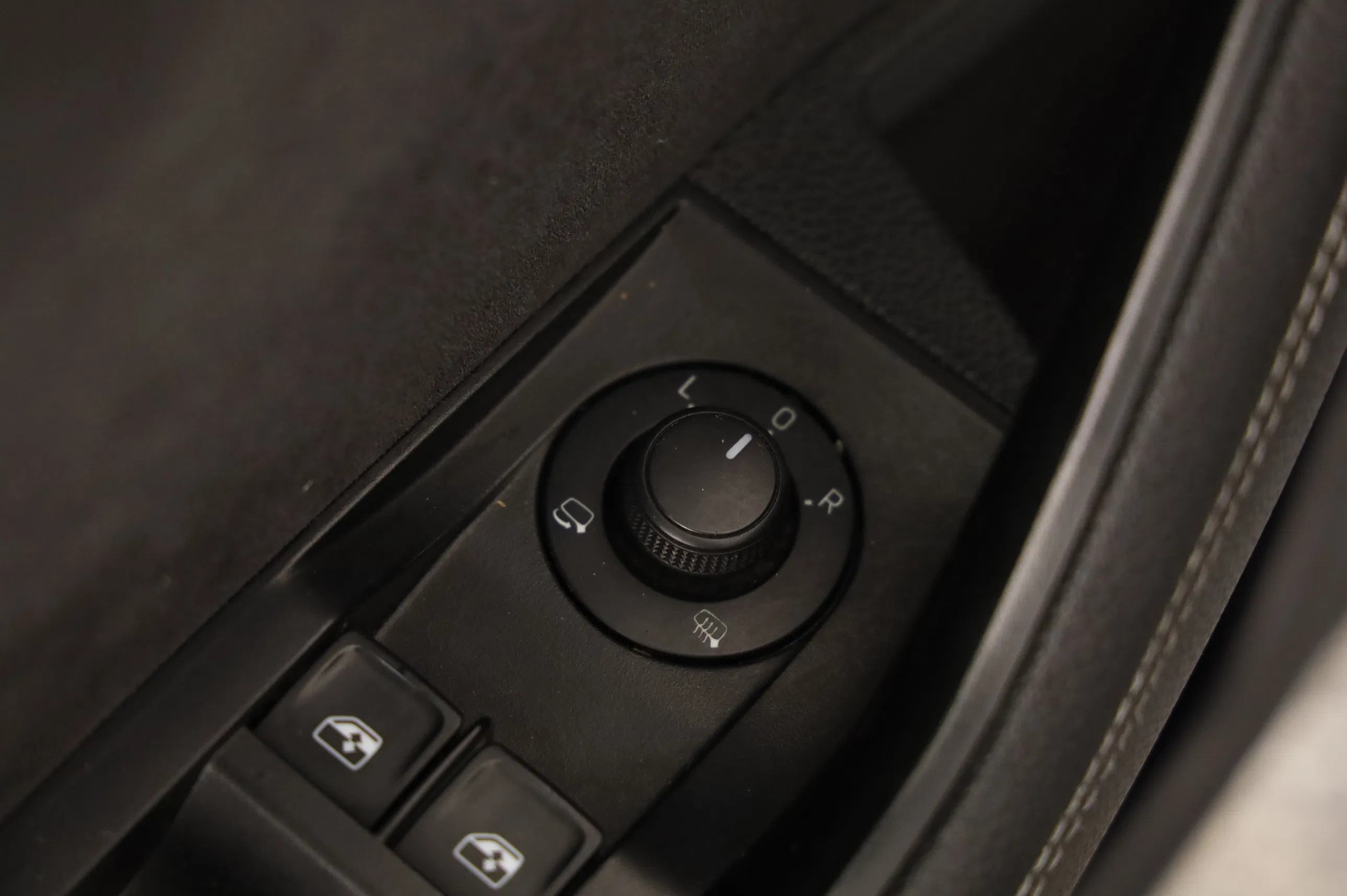 Skoda Superb Combi 2.0 TDI Sportline | Bild 21 von 31