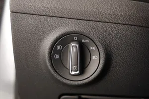 Skoda Superb Combi 2.0 TDI Sportline | Thumbnail 22 von 31