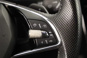 Skoda Superb Combi 2.0 TDI Sportline | Thumbnail 23 von 31