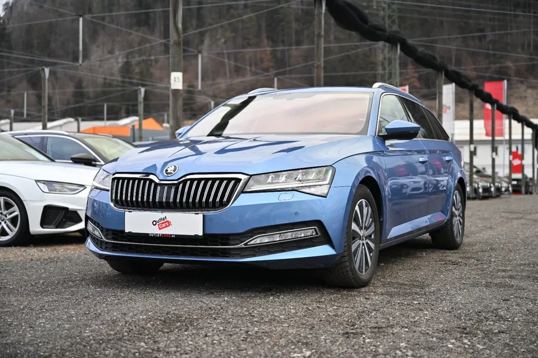 Bild eines Skoda Superb Combi 2.0 TDI DSG
