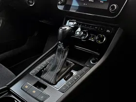 Skoda Superb Combi 2.0 TDI Sportline | Thumbnail 14 von 24
