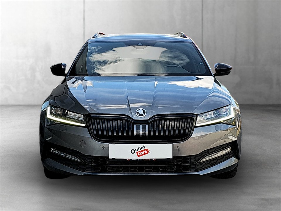 Skoda Superb Combi 2.0 TDI  Sportline | Bild 17 von 24