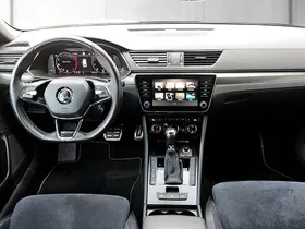 Skoda Superb Combi 2.0 TDI Sportline | Thumbnail 7 von 24
