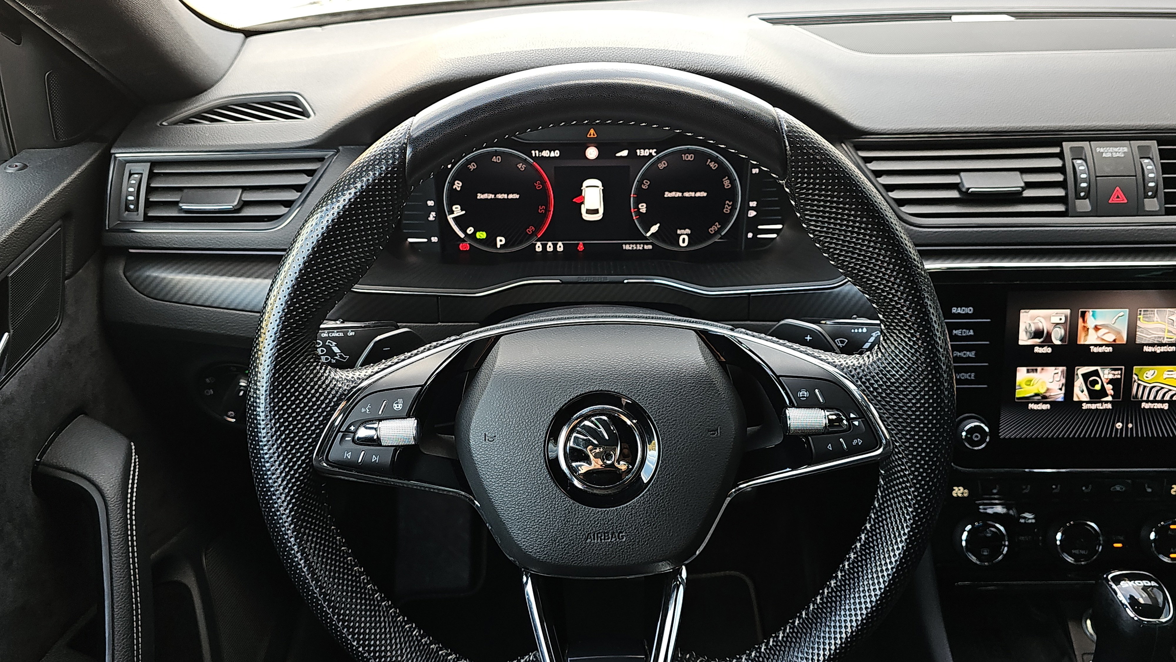 Skoda Superb Combi 2.0 TDI  Sportline | Bild 8 von 24