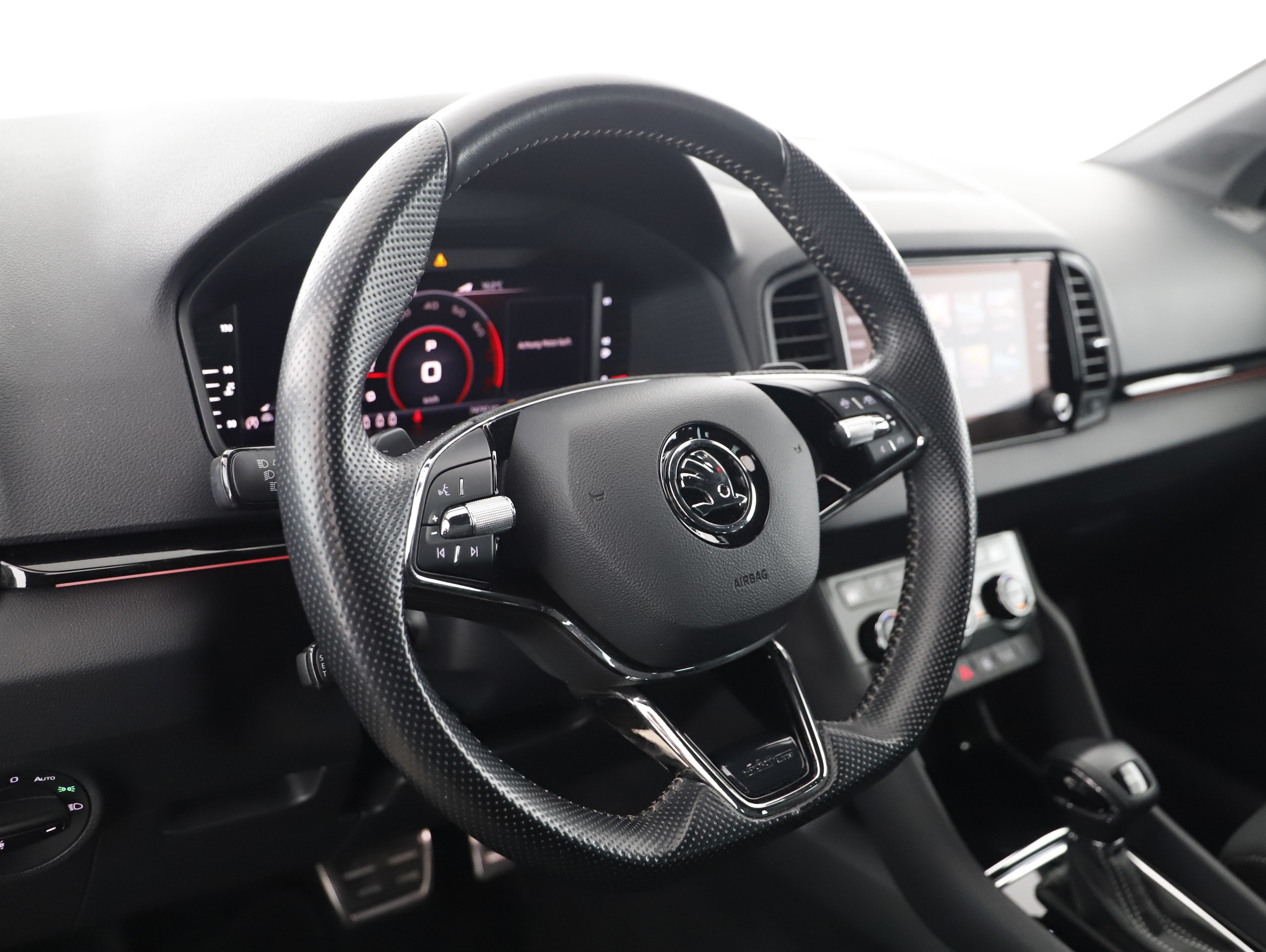 Skoda Karoq 1.5 TSI ACT Sportline | Bild 12 von 28