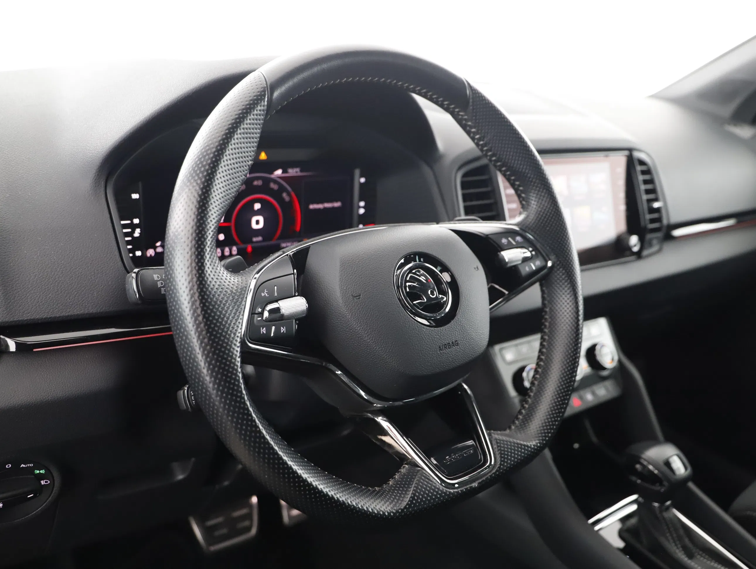 Skoda Karoq 1.5 TSI ACT Sportline | Bild 12 von 28