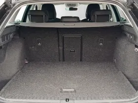 Skoda Octavia Combi 1.5 TSI DSG Selection | Thumbnail 20 von 22
