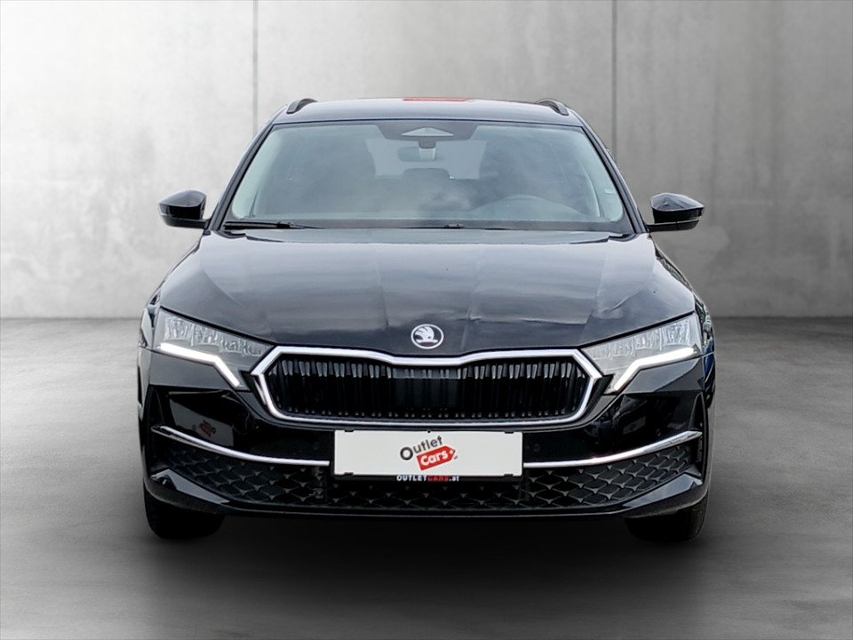 Skoda Octavia Combi 1.5 TSI DSG Selection | Bild 2 von 22