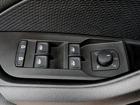 Skoda Octavia Combi 1.5 TSI DSG Selection | Thumbnail 8 von 22
