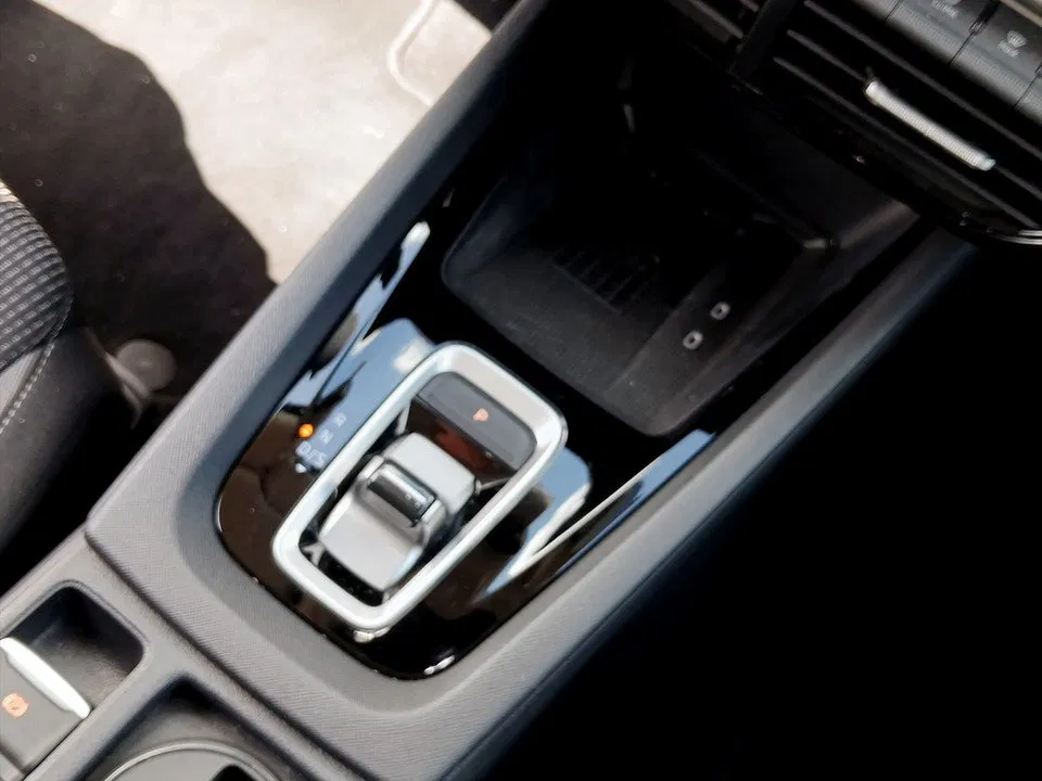 Skoda Octavia Combi 1.5 TSI mHEV W Selection | Bild 17 von 22