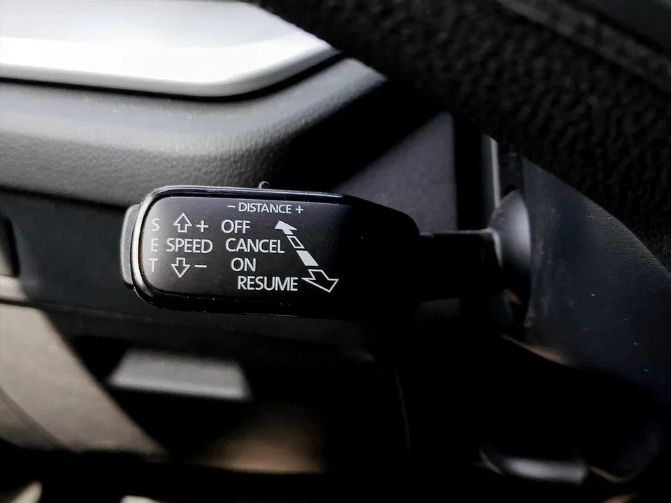 Skoda Octavia Combi 1.5 TSI DSG Selection | Bild 13 von 23