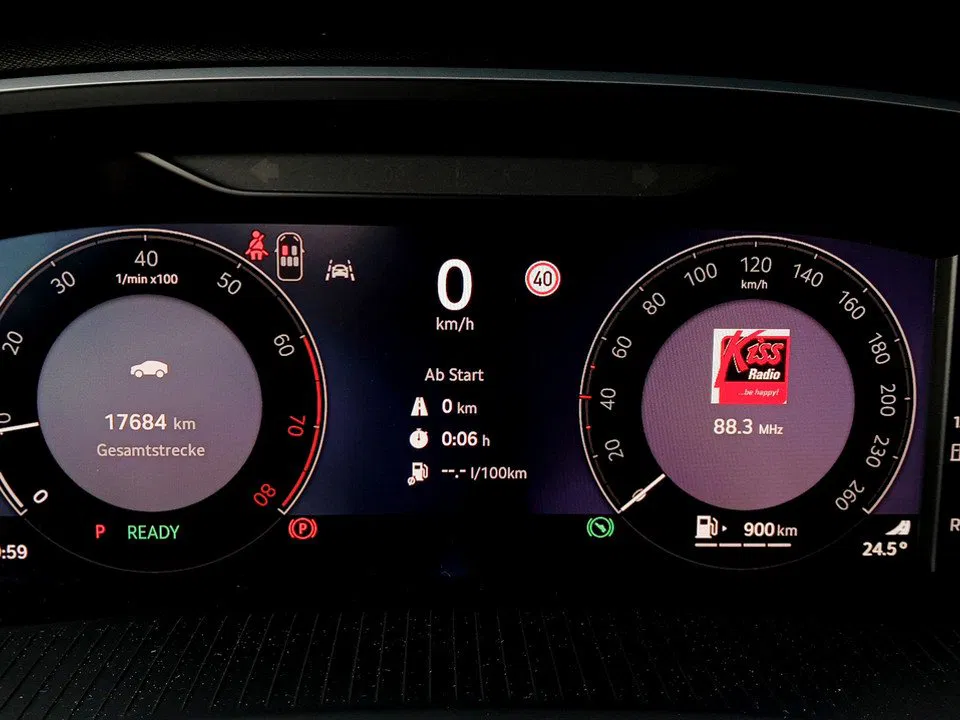 Skoda Octavia Combi 1.5 TSI DSG Selection | Bild 15 von 23