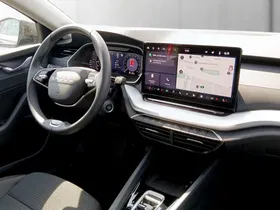 Skoda Octavia Combi 1.5 TSI DSG Selection | Thumbnail 10 von 23