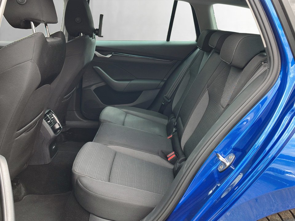 Skoda Octavia Combi 1.5 TSI mHEV W Selection | Bild 17 von 27
