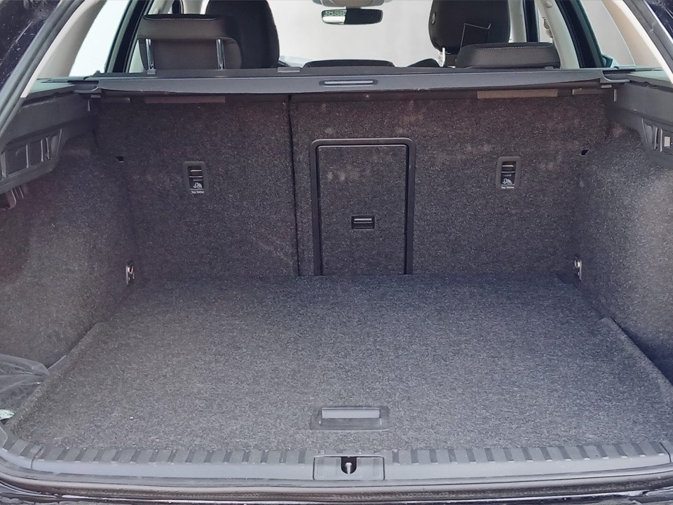 Skoda Octavia Combi 1.5 TSI DSG Selection | Bild 21 von 24
