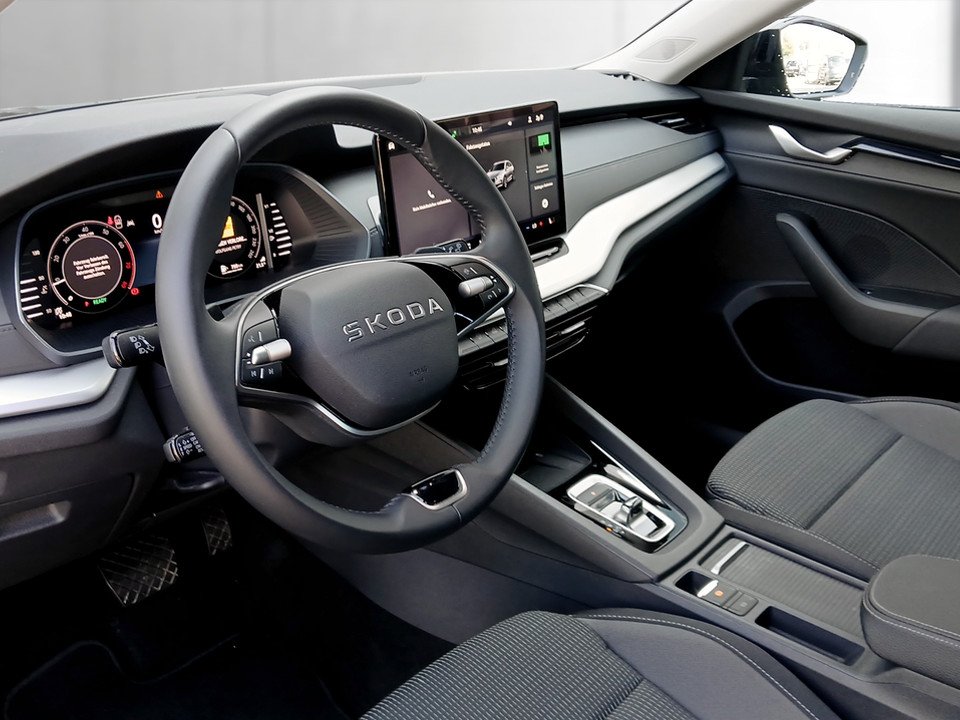 Skoda Octavia Combi 1.5 TSI DSG Selection | Bild 10 von 24