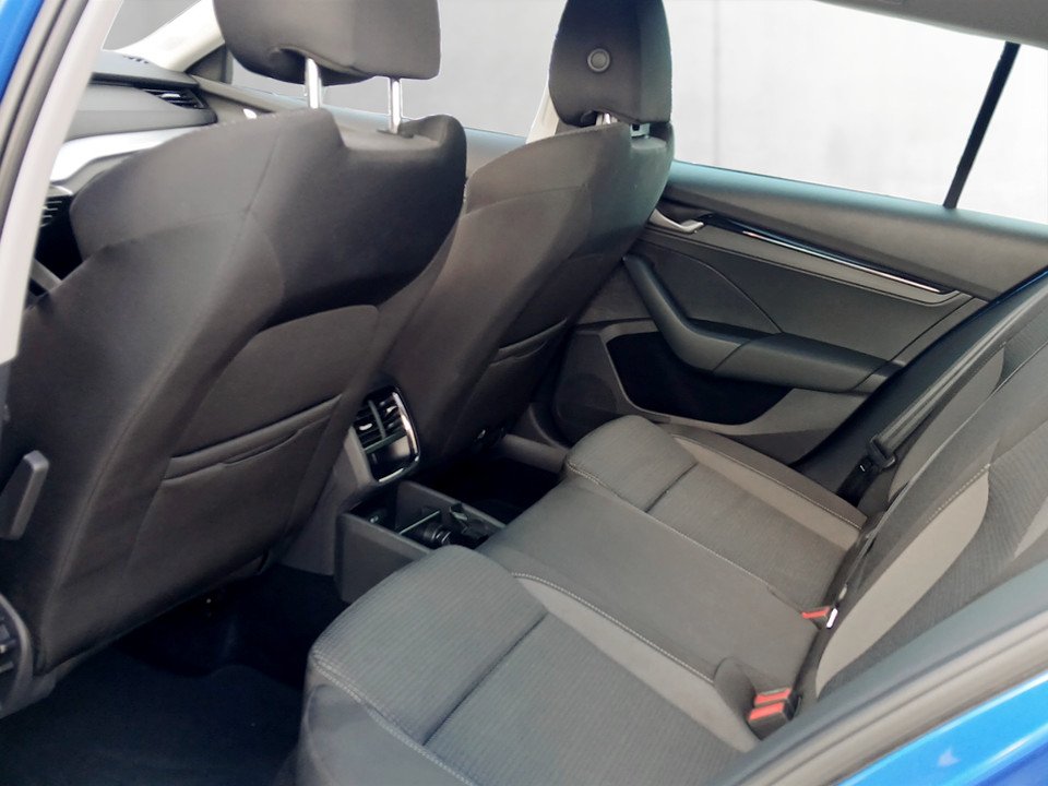 Skoda Octavia Combi 1.5 TSI mHEV W Selection | Bild 16 von 19