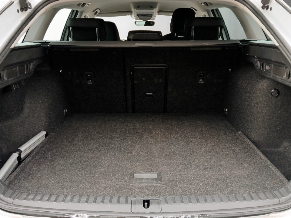 Skoda Octavia Combi 1.5 TSI mHEV W Selection | Bild 22 von 24