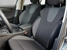 Skoda Octavia Combi 1.5 TSI Selection | Thumbnail 9 von 22