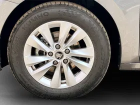 Skoda Octavia Combi 1.5 TSI mHEV W Selection | Thumbnail 6 von 28