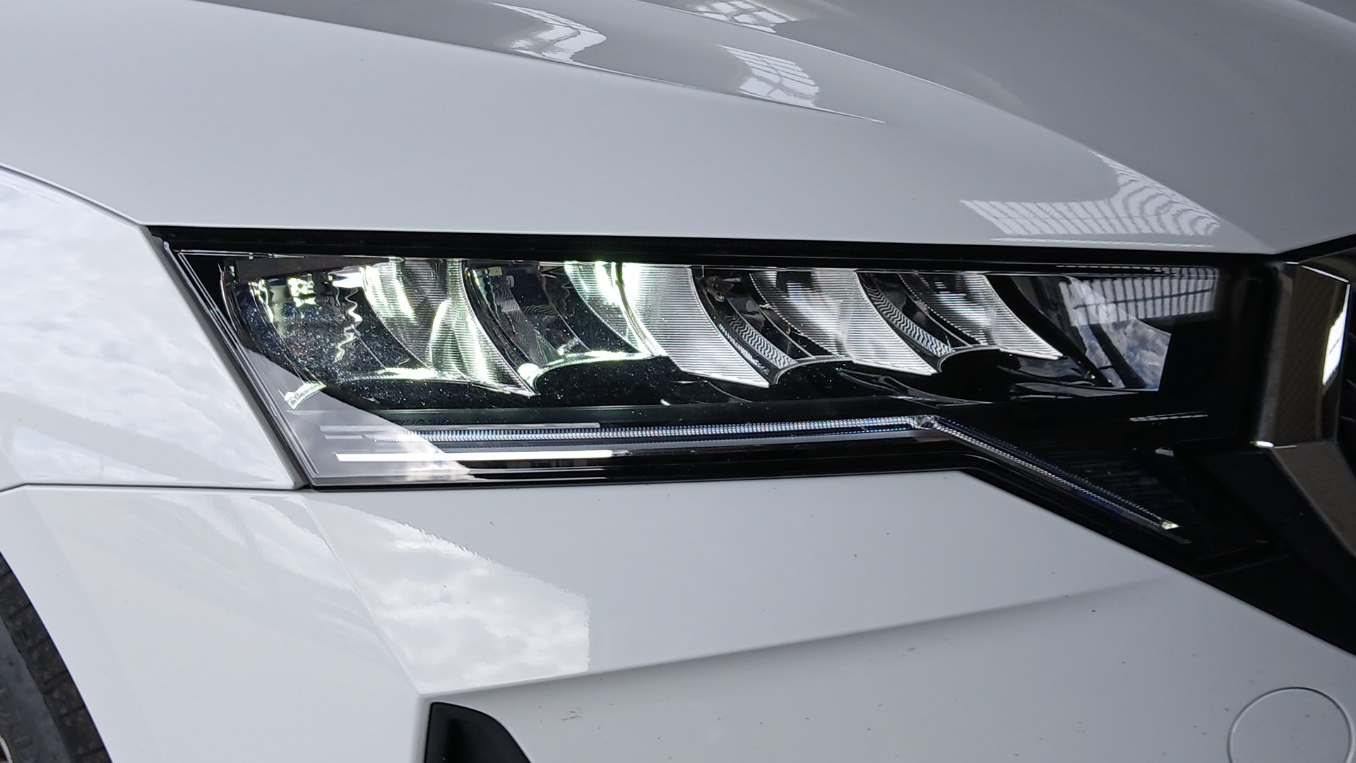 Skoda Octavia Combi 1.5 TSI mHEV W Selection | Bild 19 von 23