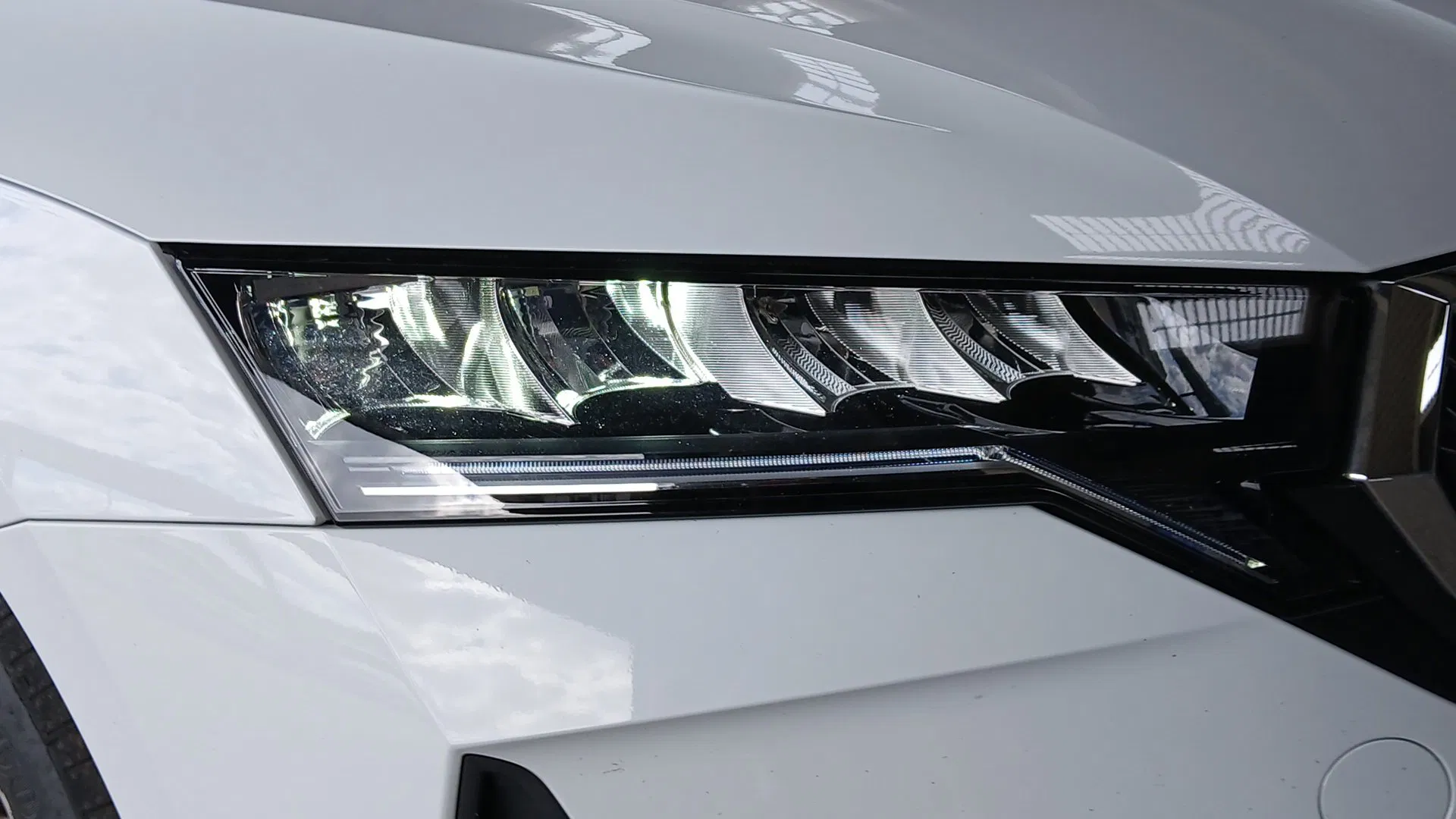 Skoda Octavia Combi 1.5 TSI mHEV W Selection | Bild 19 von 23