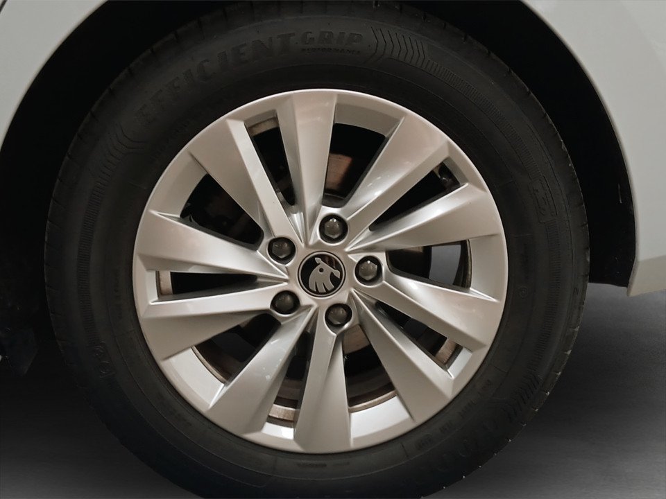 Skoda Octavia Combi 1.5 TSI mHEV W Selection | Bild 5 von 23