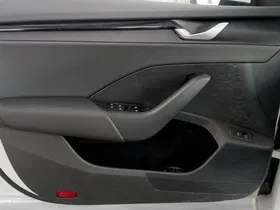 Skoda Octavia Combi 1.5 TSI mHEV W Selection | Thumbnail 6 von 23