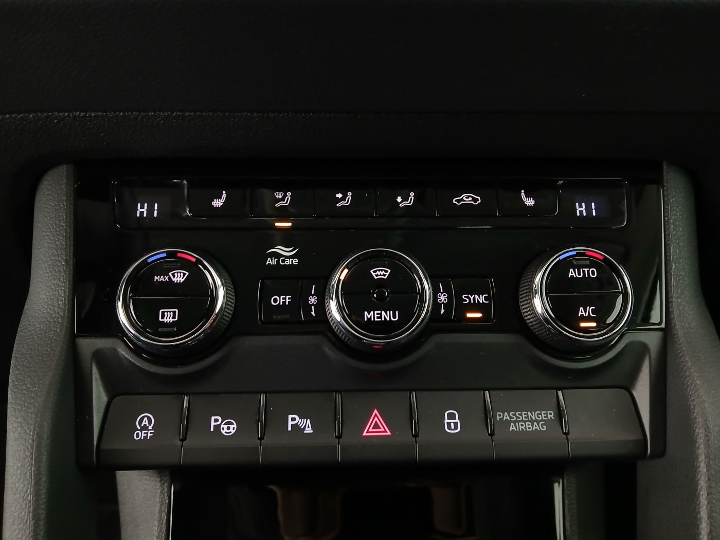 Skoda Karoq 1.5 TSI ACT Style 125 | Bild 25 von 30