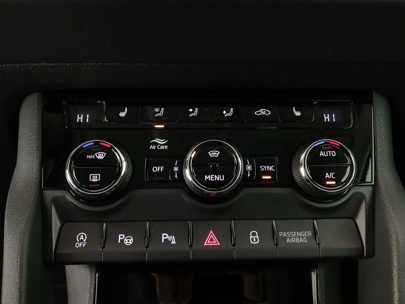 Skoda Karoq 1.5 TSI ACT Style 125 | Bild 25 von 30