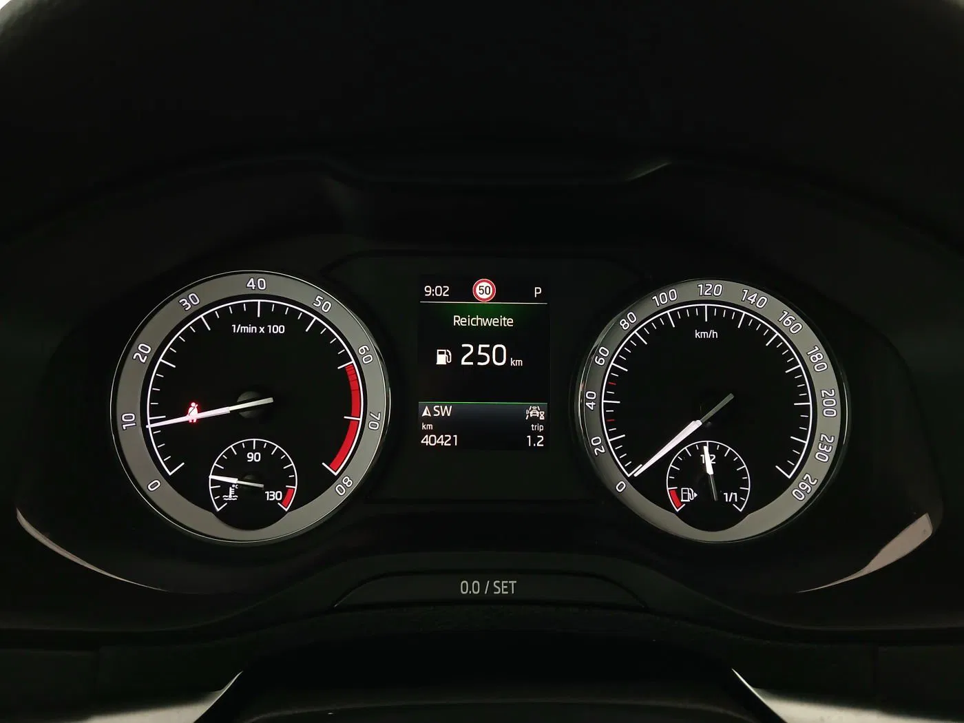 Skoda Karoq 1.5 TSI ACT Style 125 | Bild 15 von 30