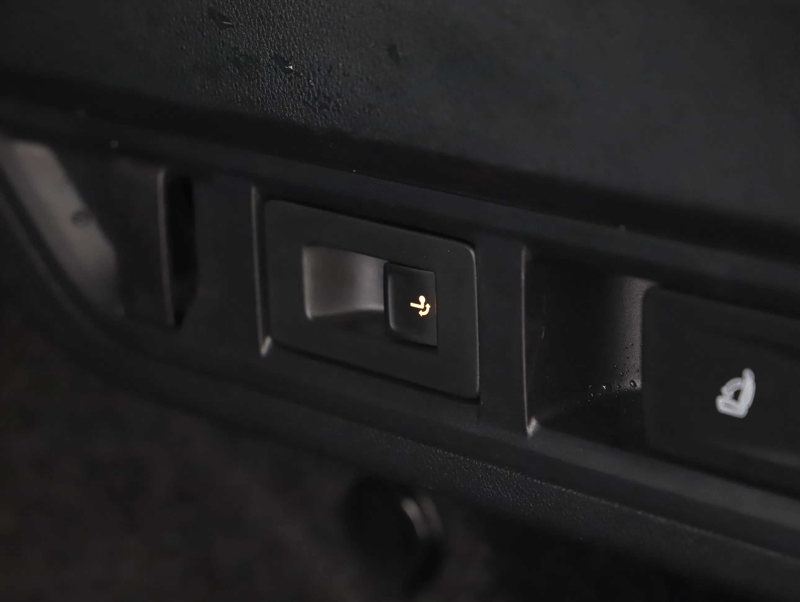 Skoda Octavia Combi 2.0 TSI RS | Bild 12 von 20