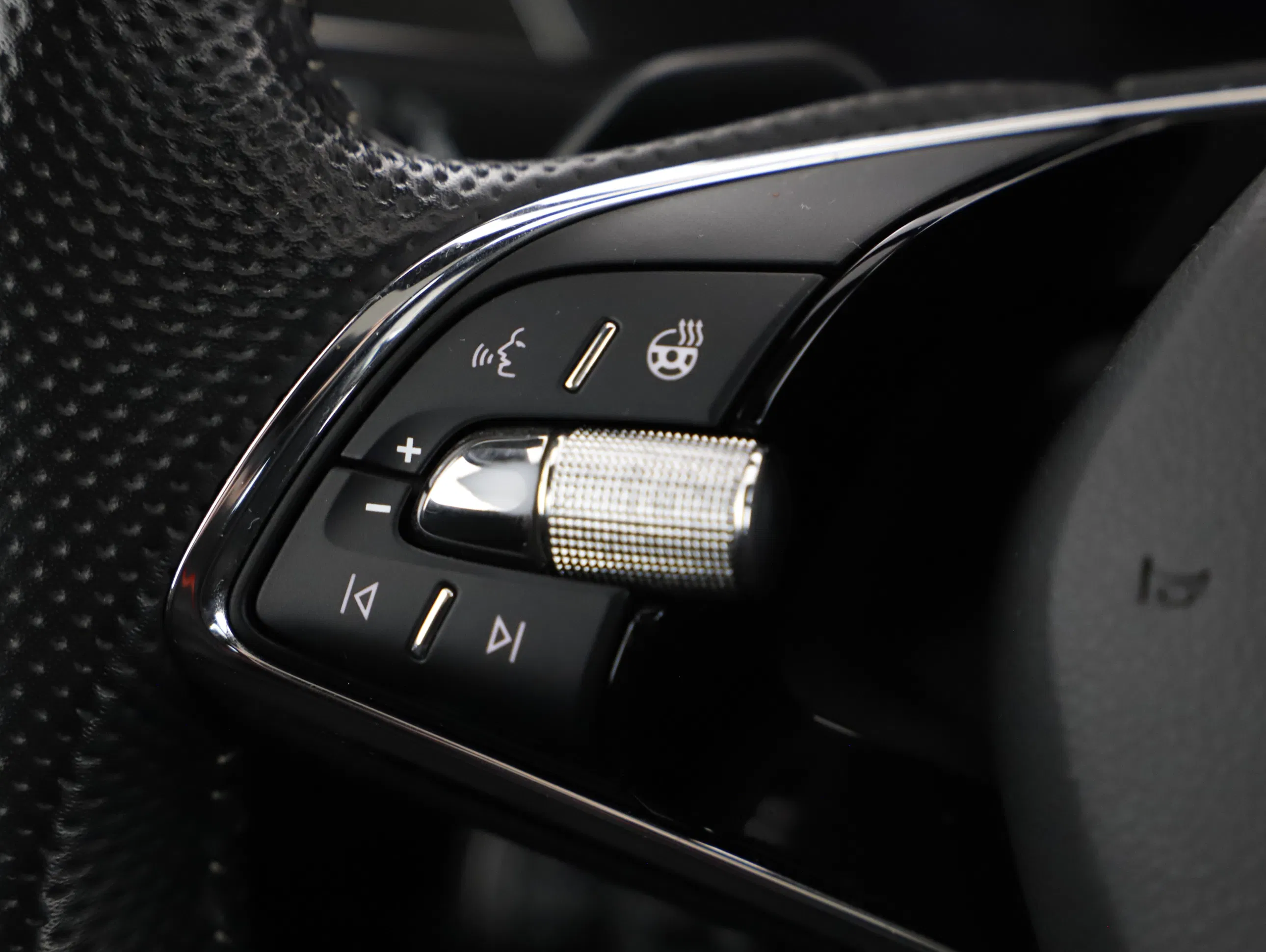 Skoda Octavia Combi 2.0 TSI RS | Bild 5 von 20