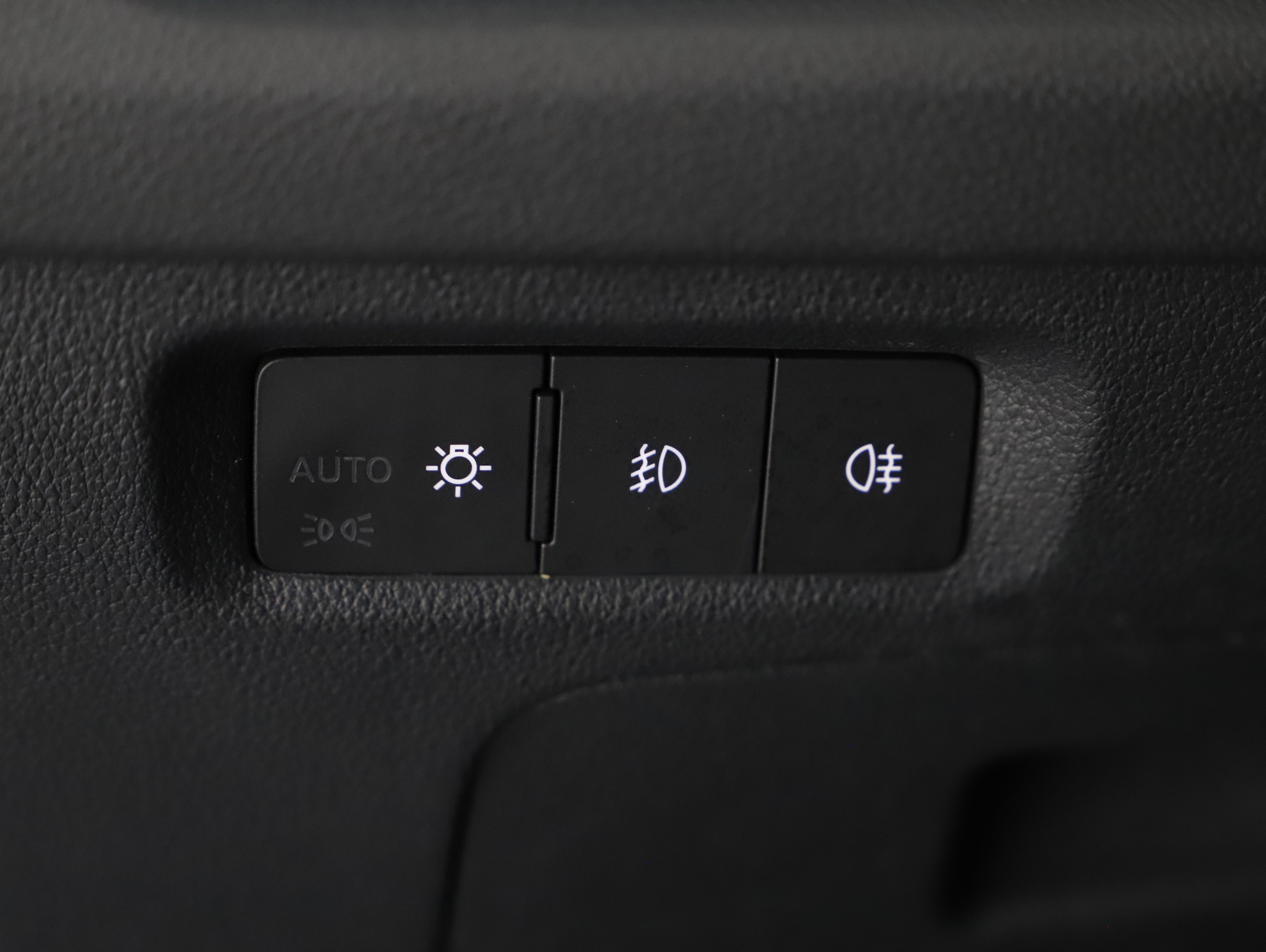 Skoda Octavia Combi 2.0 TSI RS | Bild 7 von 20