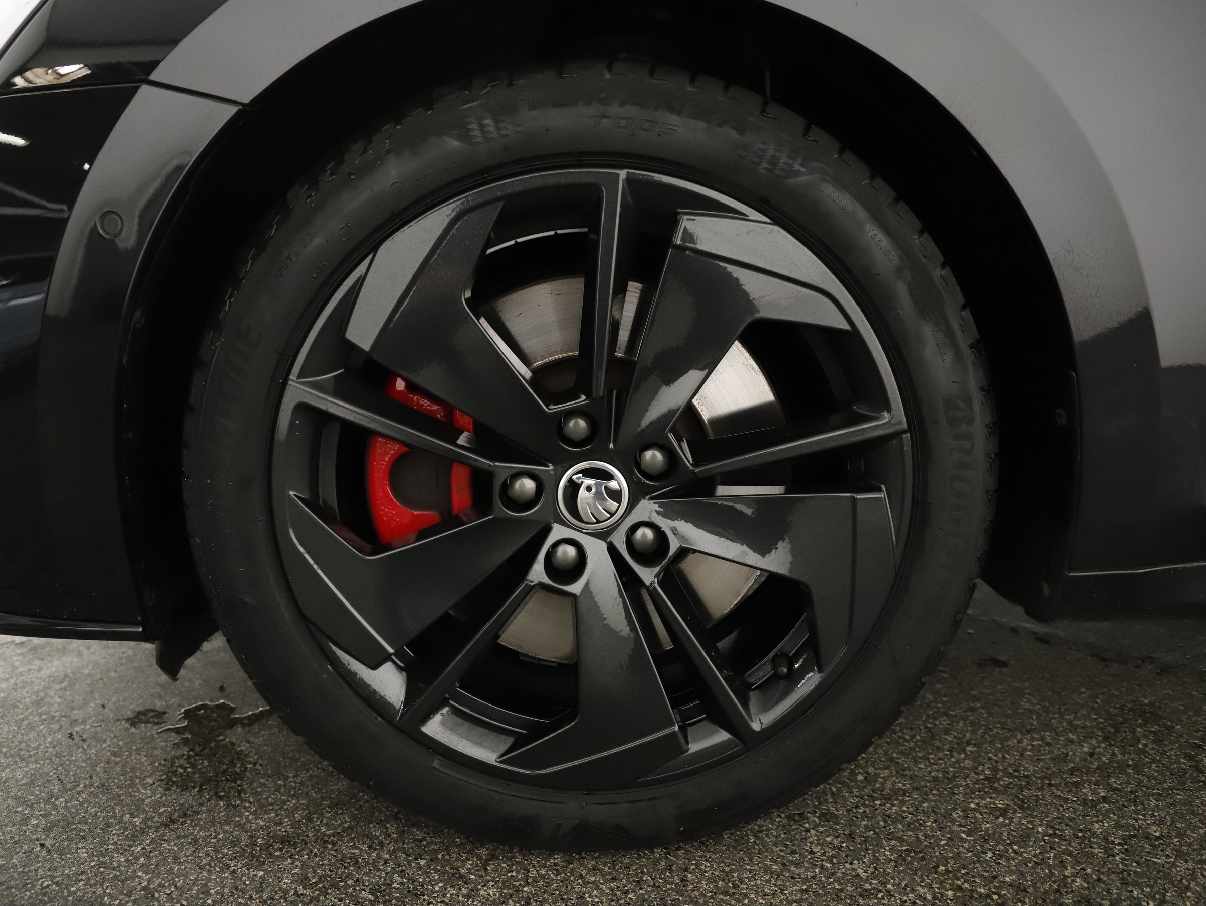 Skoda Octavia Combi 2.0 TSI RS | Bild 12 von 31