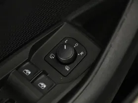 Skoda Octavia Combi 2.0 TSI RS | Thumbnail 14 von 31