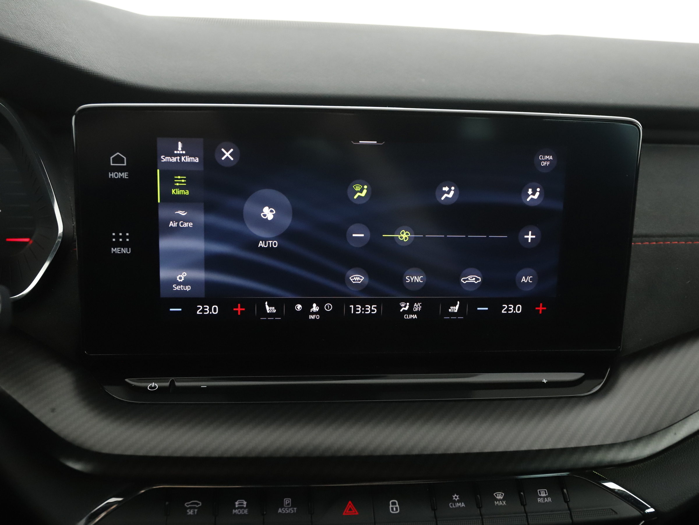 Skoda Octavia Combi 2.0 TSI RS | Bild 24 von 31