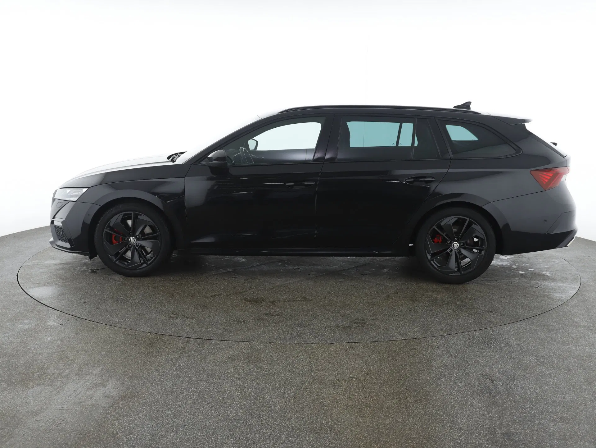 Skoda Octavia Combi 2.0 TSI RS | Bild 4 von 31