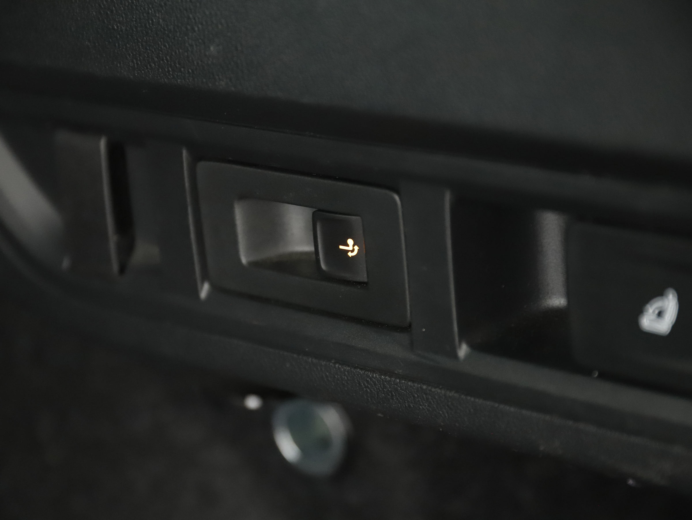 Skoda Octavia Combi 2.0 TSI RS | Bild 31 von 31