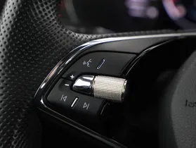 Skoda Octavia Combi 2.0 TSI RS | Thumbnail 11 von 22