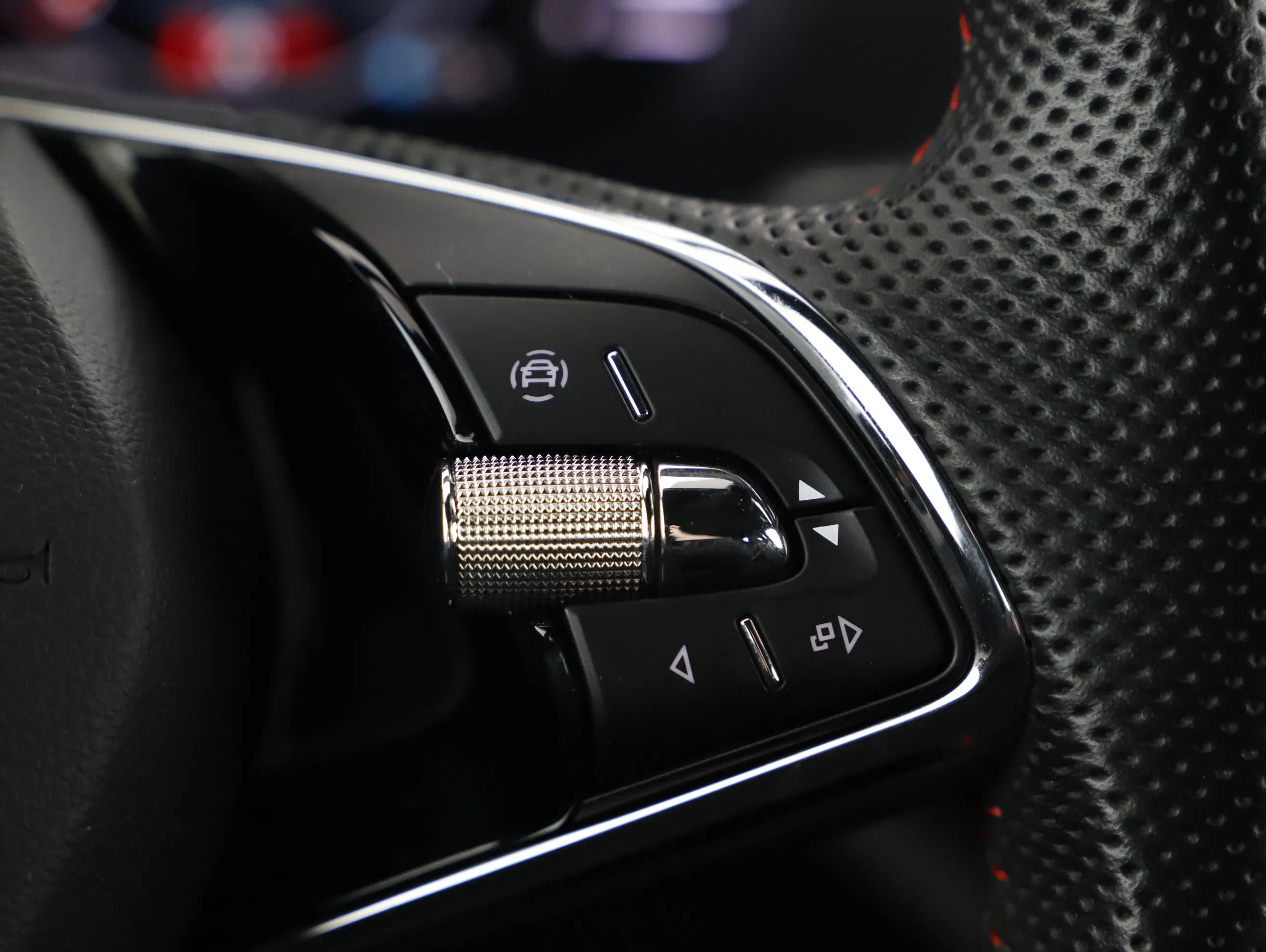 Skoda Octavia Combi 2.0 TSI RS | Bild 12 von 22